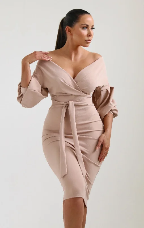 Midi dresses with ruched bodices for a feminine and fitted feelNude Belted Bodycon Midi Dress - Angelica Midi dresses with ruched bodices for a feminine and fitted feelNude Belted Bodycon Midi Dress - Angelica