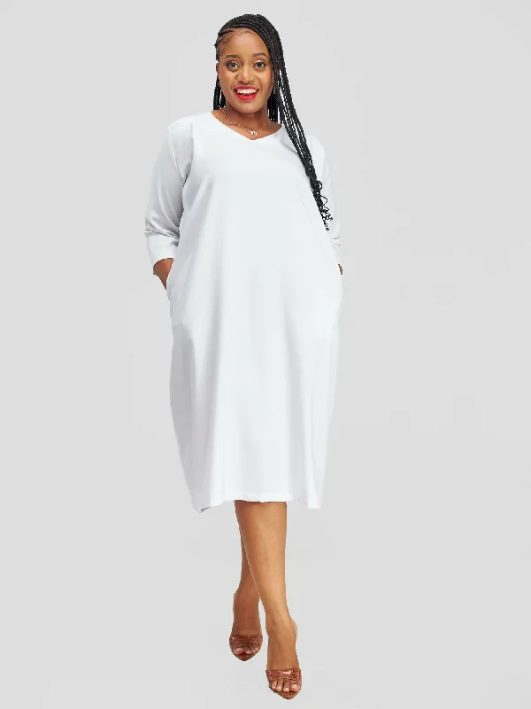 Timyt Urban Wear Elegance Dress / V-neck/3/4 sleeved - White