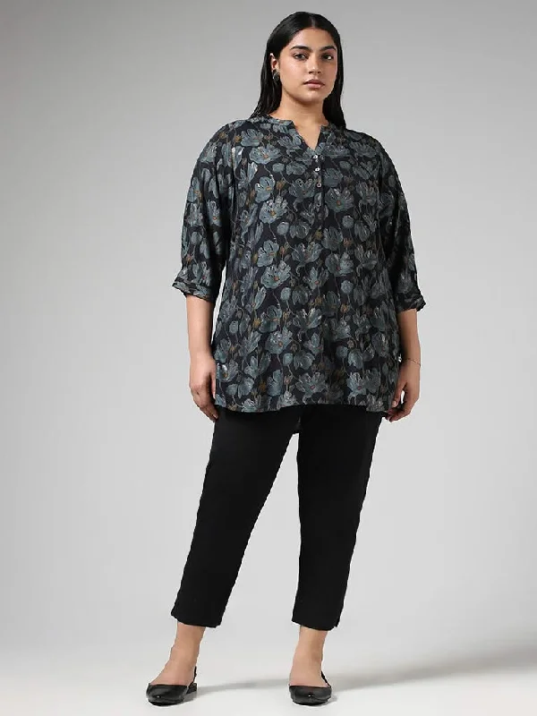 Women's fall - appropriate corduroy pants Distressed women jeans for a trendy and edgy look Diza Indigo Floral Printed Tunic Women's fall - appropriate corduroy pants Distressed women jeans for a trendy and edgy look Diza Indigo Floral Printed Tunic