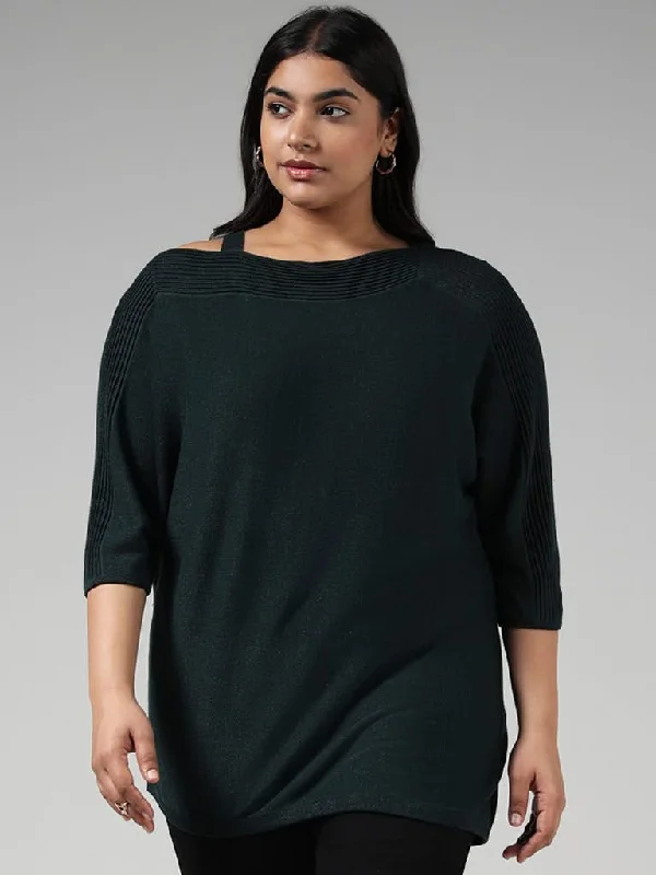 Women's pants for gym workouts Light - wash women jeans for a fresh and summery appearance Gia Green Asymmetric Sleeve Top Women's pants for gym workouts Light - wash women jeans for a fresh and summery appearance Gia Green Asymmetric Sleeve Top