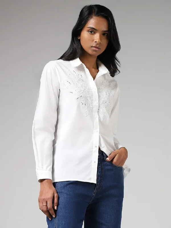 Women's junior - sized denim pants Distressed women jeans for a trendy and edgy look LOV White Embroidered Shirt Women's junior - sized denim pants Distressed women jeans for a trendy and edgy look LOV White Embroidered Shirt
