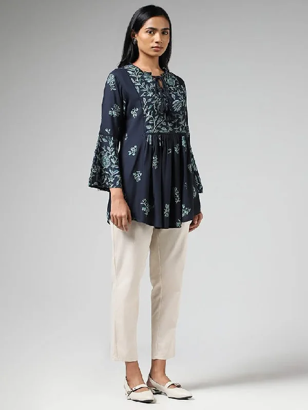 Women's tie - dye festival pants Straight - leg women jeans with a classic and timeless appeal Utsa Dark Blue Floral Printed Bell Sleeves Gathered Kurti Women's tie - dye festival pants Straight - leg women jeans with a classic and timeless appeal Utsa Dark Blue Floral Printed Bell Sleeves Gathered Kurti