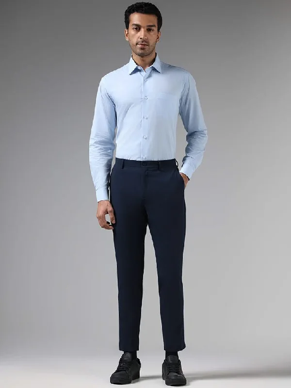 Women's printed floral pants High - waisted women jeans for a flattering silhouette WES Formals Navy Slim-Fit Low-Rise Trousers Women's printed floral pants High - waisted women jeans for a flattering silhouette WES Formals Navy Slim-Fit Low-Rise Trousers