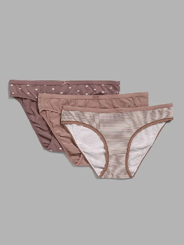 Women's cotton jogger pants Acid - wash women jeans with a retro finish Wunderlove Light Taupe Printed Cotton Blend Bikini Briefs - Pack of 3 Women's cotton jogger pants Acid - wash women jeans with a retro finish Wunderlove Light Taupe Printed Cotton Blend Bikini Briefs - Pack of 3
