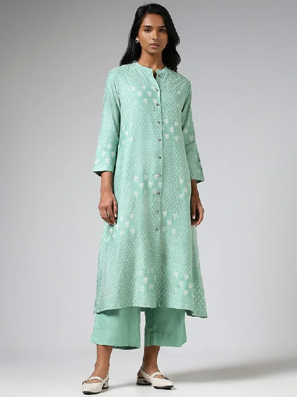 Women's pants for garden parties Colored women jeans in vibrant hues like red and yellow Zuba Sea Green Printed Cotton Blend Buttoned Down Kurta Women's pants for garden parties Colored women jeans in vibrant hues like red and yellow Zuba Sea Green Printed Cotton Blend Buttoned Down Kurta