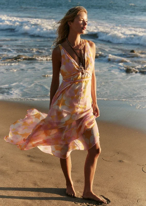 Maxi dresses with one - shoulder designs for a stylish and asymmetric lookGlass Heart Maxi Dress Maxi dresses with one - shoulder designs for a stylish and asymmetric lookGlass Heart Maxi Dress