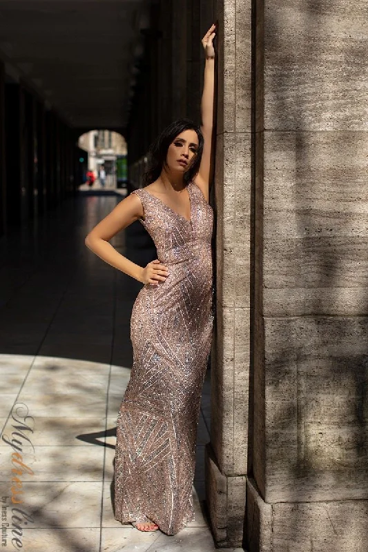 Ball - gown style formal dresses with sequined bodices for promChic and Holland AN1430 Ball - gown style formal dresses with sequined bodices for promChic and Holland AN1430