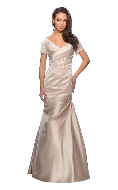 Prom dresses with cold - shoulder cutouts and satin bows for a trendy lookLa Femme 26947 Dress Prom dresses with cold - shoulder cutouts and satin bows for a trendy lookLa Femme 26947 Dress