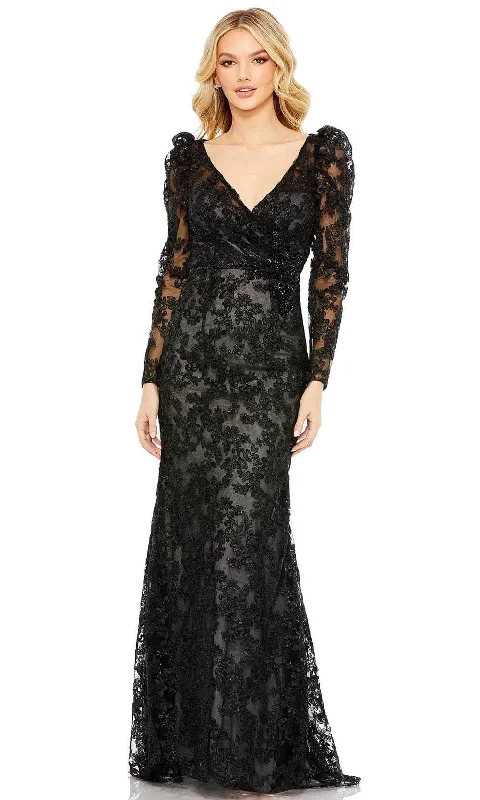 Formal dresses with halter necks and lace - up backs for a stylish promMac Duggal 11324 - Embroidered Lace Evening Dress Formal dresses with halter necks and lace - up backs for a stylish promMac Duggal 11324 - Embroidered Lace Evening Dress
