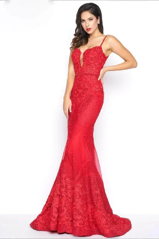 Formal dresses with empire waists and organza overlays for a feminine lookMac Duggal - Black White Red Style 79082 Sleeveless Dress Formal dresses with empire waists and organza overlays for a feminine lookMac Duggal - Black White Red Style 79082 Sleeveless Dress