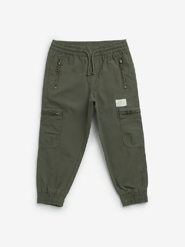 Jeanette Women Shorts with a Soft and Comfortable FeelHOP Kids Olive Mid-Rise Cotton Blend Cargo Joggers Jeanette Women Shorts with a Soft and Comfortable FeelHOP Kids Olive Mid-Rise Cotton Blend Cargo Joggers