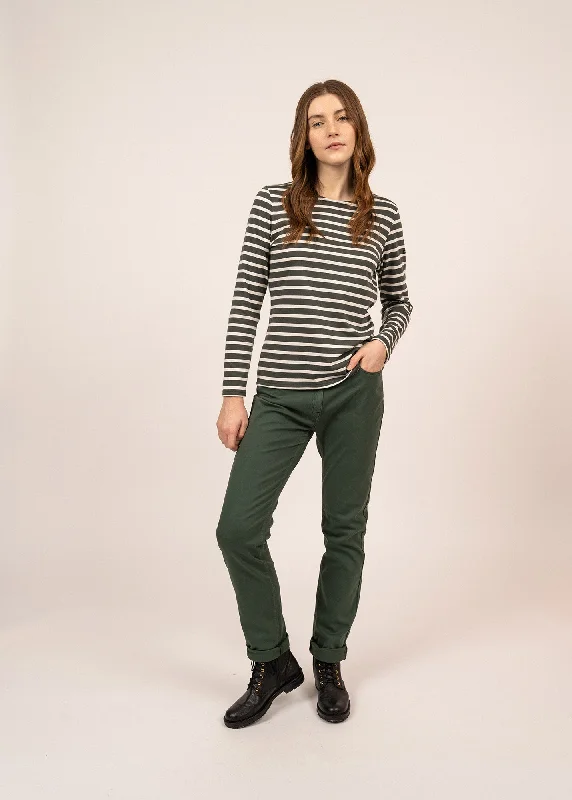 Jeanette Women Shorts with a Soft and Comfortable FeelMimosa high waist pants - slim fit, in stretch cotton (VEGETAL) Jeanette Women Shorts with a Soft and Comfortable FeelMimosa high waist pants - slim fit, in stretch cotton (VEGETAL)