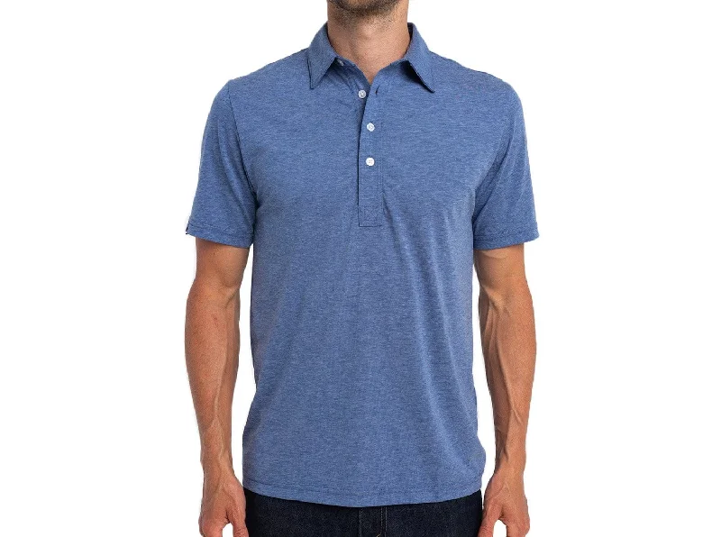 Polo shirt with a cropped length for a trendy lookPerformance Range Polo - Blue Jean Polo shirt with a cropped length for a trendy lookPerformance Range Polo - Blue Jean