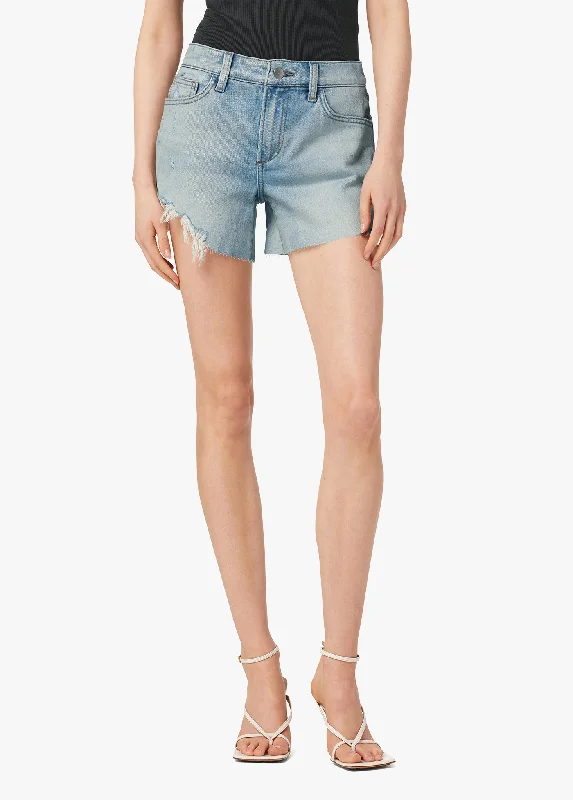 Cargo Women Shorts with Multiple Pockets for FunctionalityTHE OZZIE SHORT