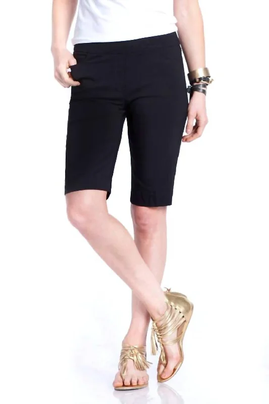 Plus Size Women Shorts with a Comfortable and Stylish FitWalking Short In Black